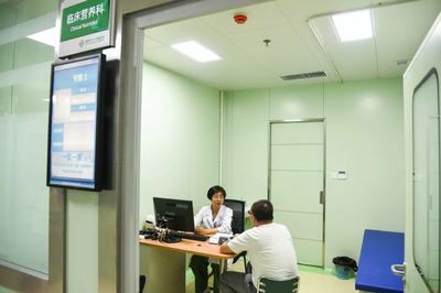 德州市人民医院内分泌科、妇产科、心内科、消化内科门诊等8个部门顺利迁入新门诊楼